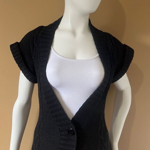 Long sweater with short sleeves - Picture 3 of 10